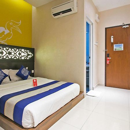 Sri Enstek Hotel Klia, Klia 2 & F1 Сепанг Екстериор снимка