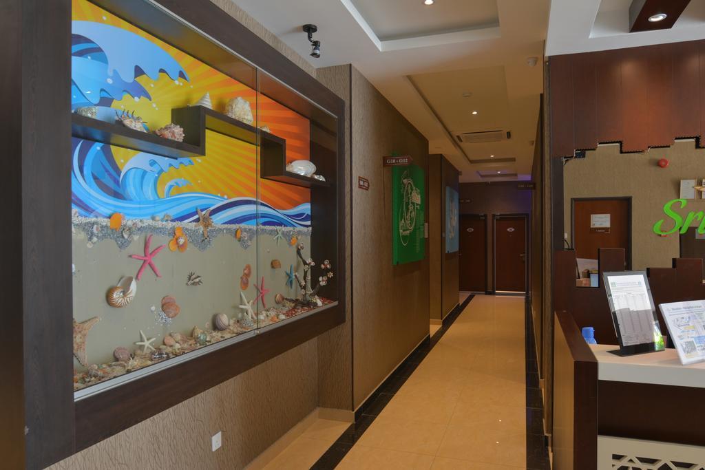 Sri Enstek Hotel Klia, Klia 2 & F1 Сепанг Екстериор снимка