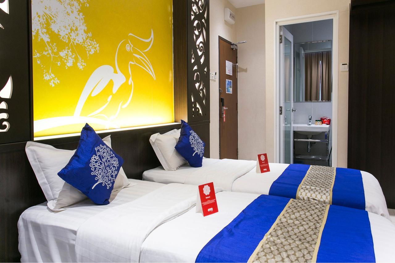 Sri Enstek Hotel Klia, Klia 2 & F1 Сепанг Екстериор снимка